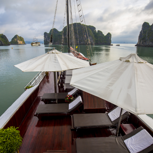 Private Overnight Cruises in Vietnam 10 Days